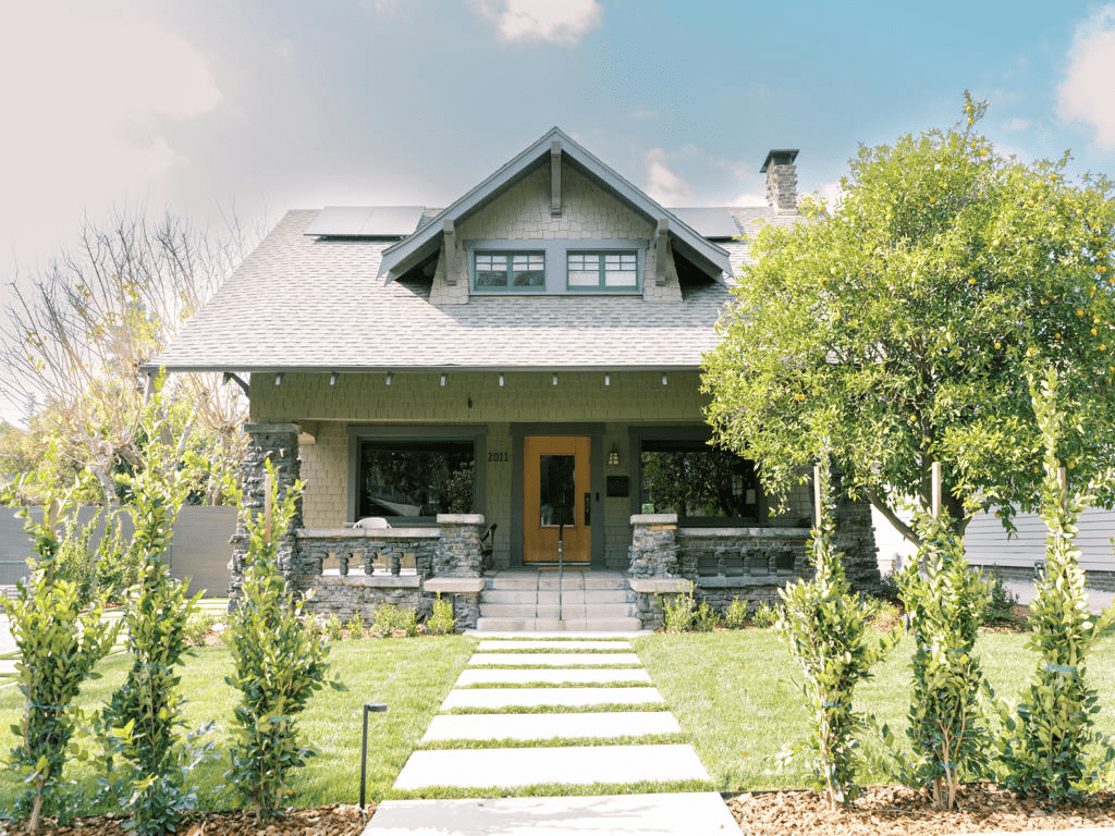 california drought tolerant front yard
